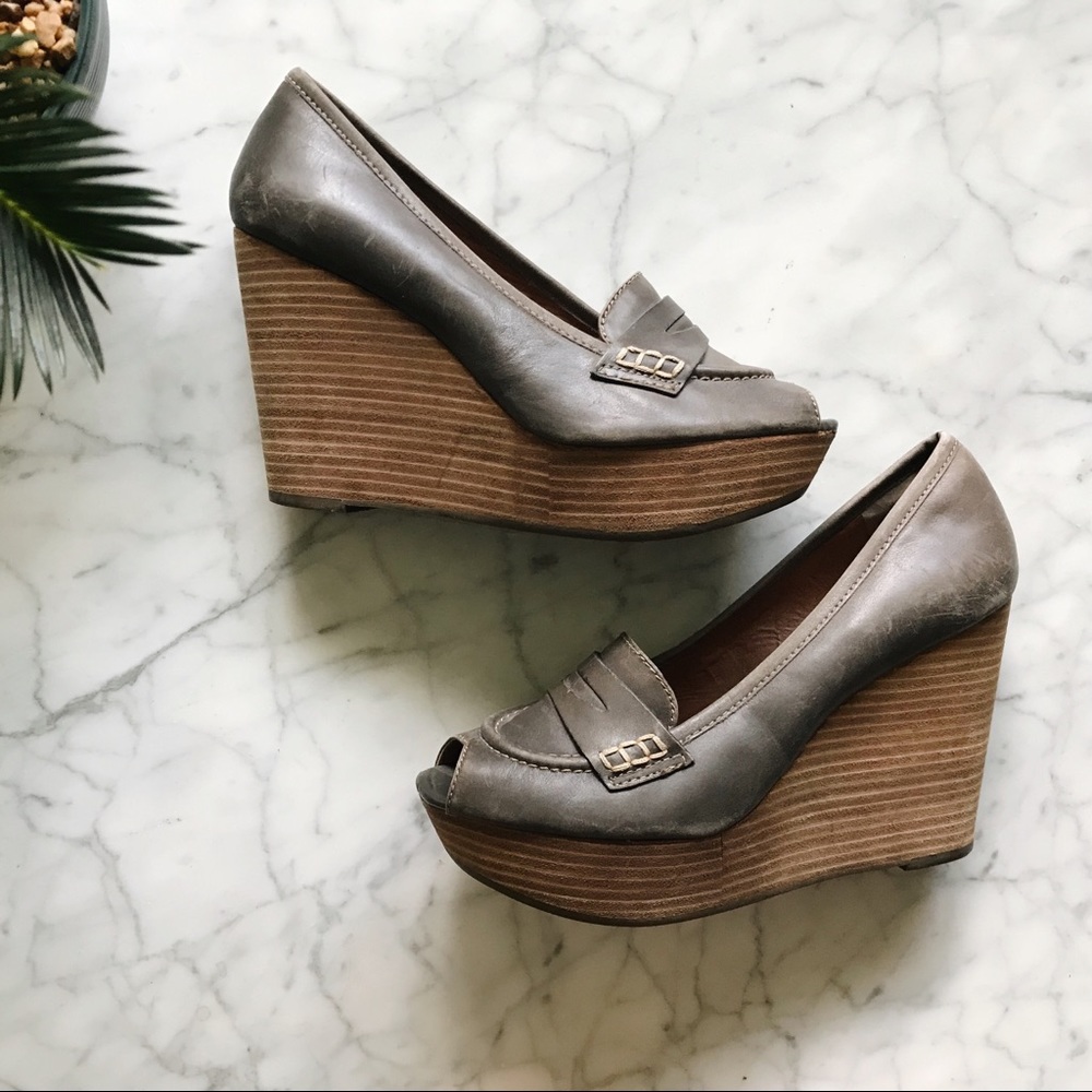 Lucky Brand Gray Brown Laila Leather Wedge Heels - Picture 1 of 8